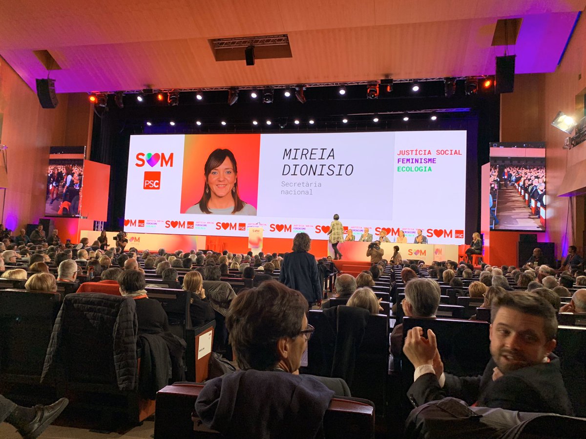pscvoriental's tweet photo. Finalitza el #14èCongrésPSC amb una gran participació de la delegació #VallèsOriental. Enhorabona a @MireiaDMollet @jterrades @arnauramirez que formaran part de l'exec. nacional dirigida pel Primer secr. @miqueliceta i el vallesà @salvadorilla com a Secr. d’organització #SomPSC https://t.co/NPTyM3K24U