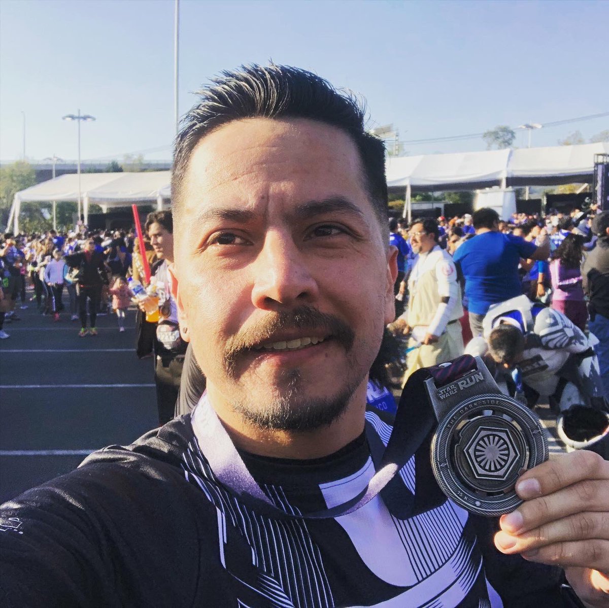 Carrera #StarWars 15k #starwarsrunmx @totalrunning #YoElegiCorrer #mipasionescorrer #correconelcorazon #smartrunning 🏃🏻‍♂️