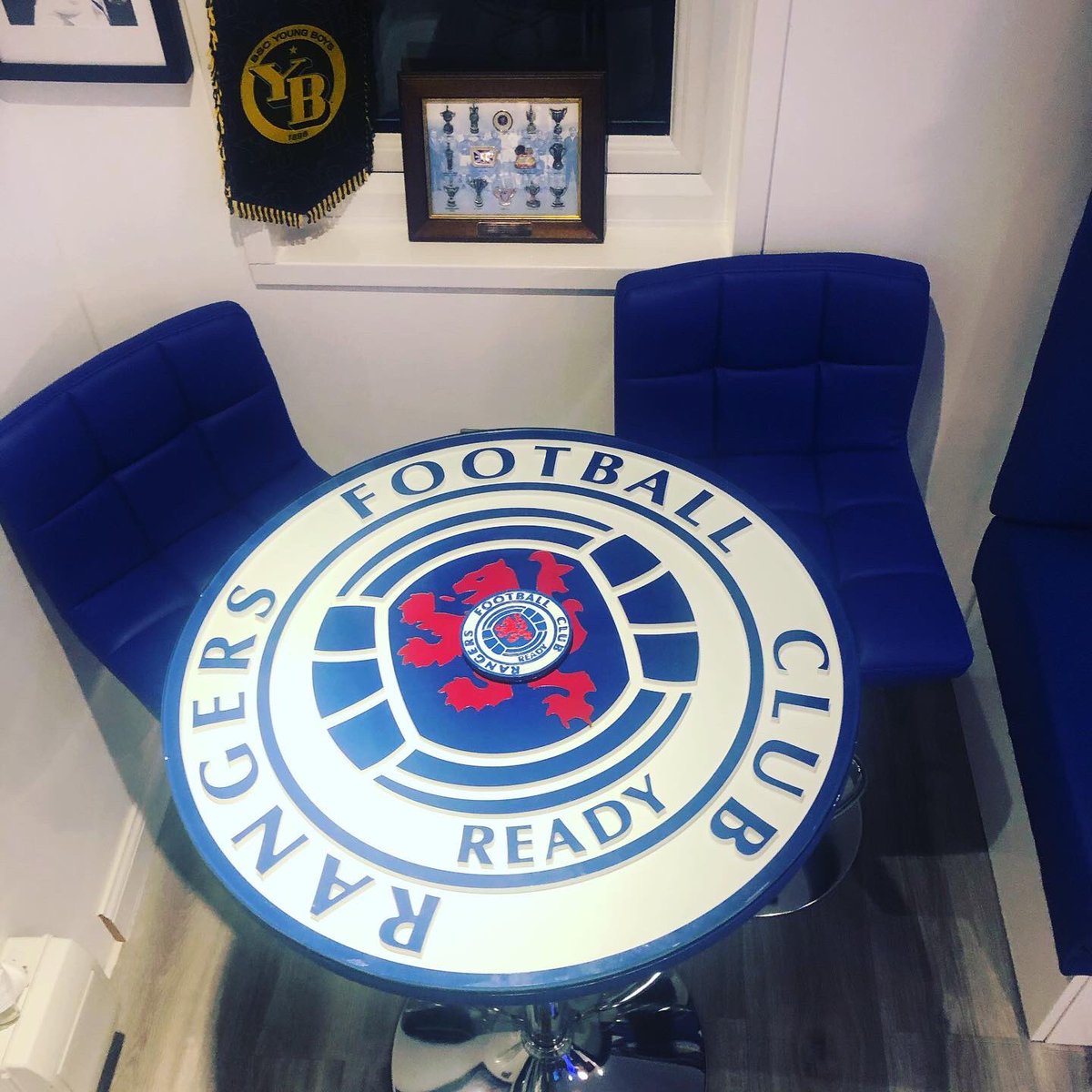 j_mc4's tweet photo. My home for the next few weeks darts 🎯 football ⚽️ and beer 🍺 cannae beat it. Thanks Santa 🎅🏻🤣🤣 https://t.co/gWgRsSk9Vw