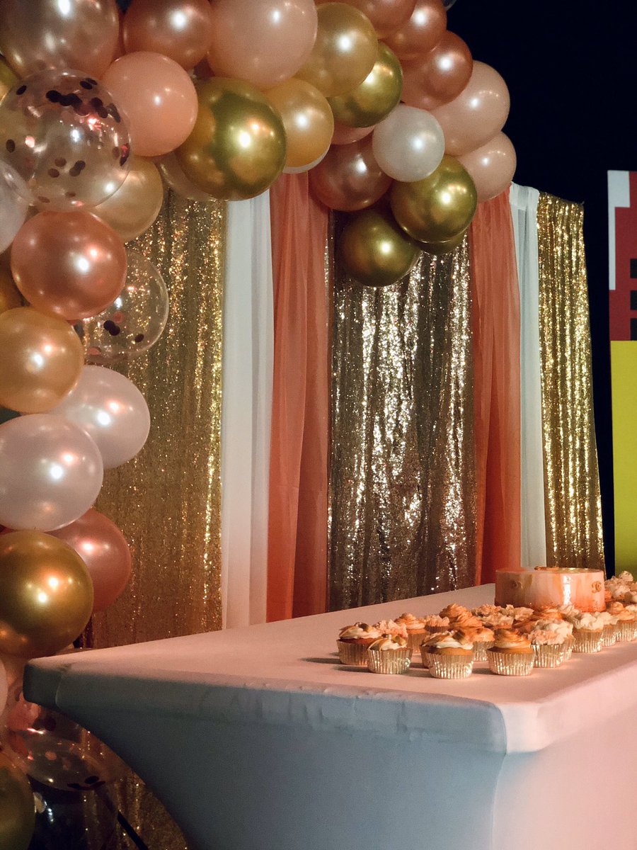 NiaaaBiaaa__'s tweet photo. Celebrating baby Ava Chanel Porter โบ๏ธ congratulations to Darrell J Porter and Ashanti Hall on their princess. Sheโs going to be such a doll and sheโs already spoiled ๐
Balloons & decor by: #NSJEventCo https://t.co/EUcFtdVErD