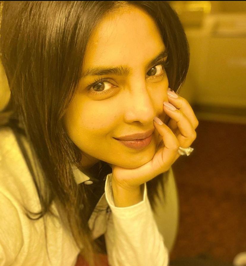 Happy tired.. but so excited to have wrapped #thewhitetiger. It was such a pleasure to work with the best in the business in every department. The most hard working crew.. and such a delightful cast. Thank you for all your brilliance.
bit.ly/2RUOpVJ