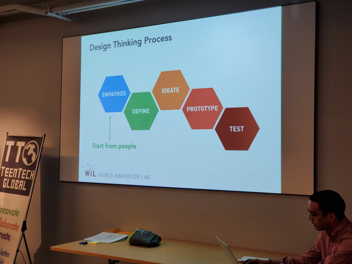 HarshaTtsf's tweet photo. Namiko, from World Innovation Lab, shows the Design Thinking Process in the TTSF Global Youth Summit!

"Starting with a growth mindset helps create experiences"

@teentechsf @teentechsf @wilabcom https://t.co/Px4mBmJxUH