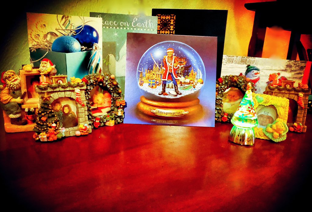 MsSW9's tweet photo. Merry Christmas #IronMaiden ! Love the Christmas Card! 🎄#Christmas #ChristmasCard https://t.co/YCA1VhFZrk