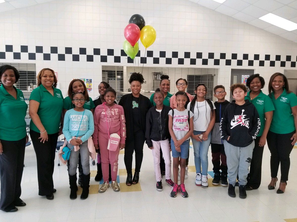 KatyTx's tweet photo. The members of the Katy-Richmond Area Chapter partnered with Shadydale Elementary 5th Graders and kicked off a NSBE, Jr. Chapter.  The NSBE, Jr. program is designed to stimulate the interest in science, technology, engineering, and mathematics fields, or STEM. https://t.co/72WvslhUnq