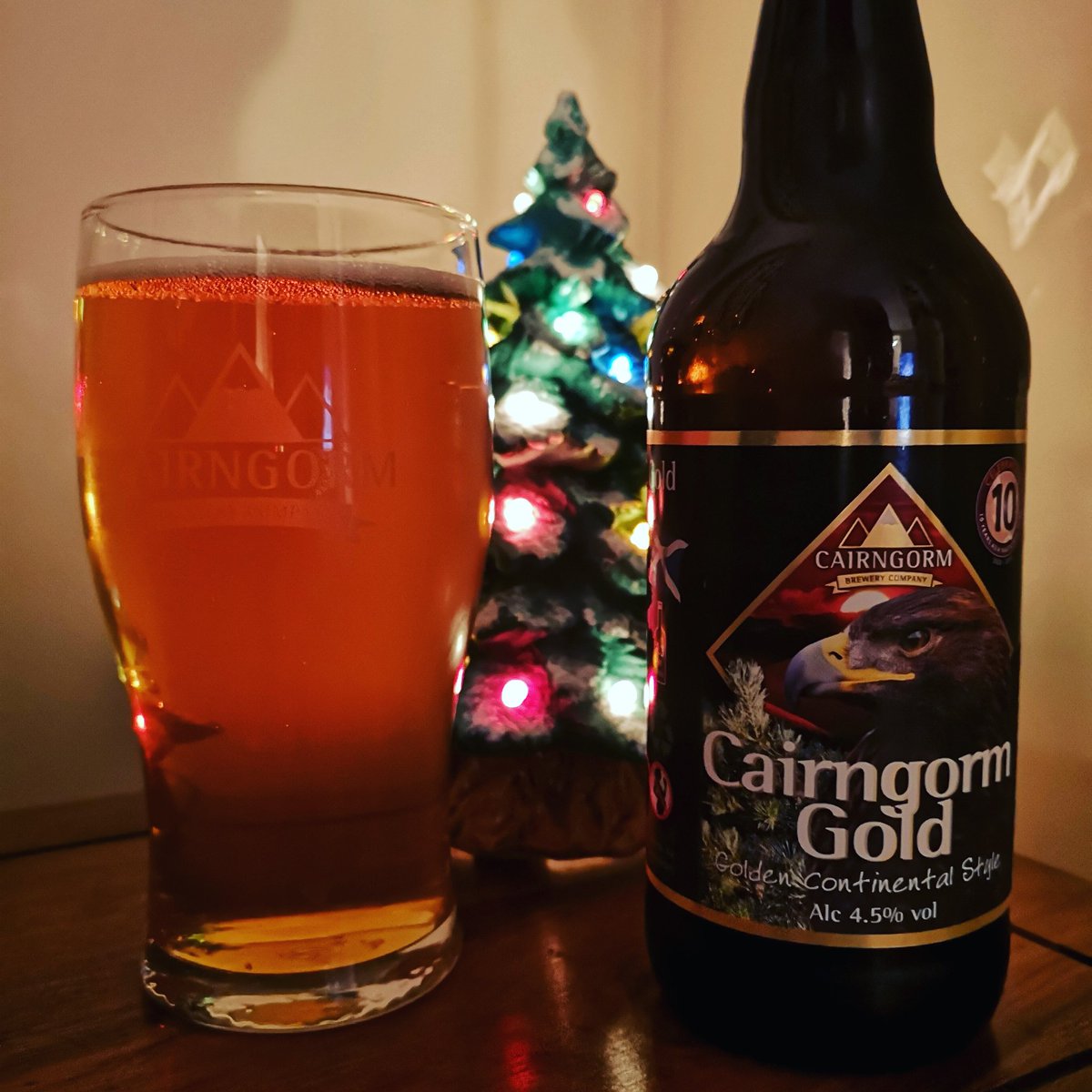 ël_beerdo 🍺 (@beerdo_el) on Twitter photo This #cairngormgold from <a href="/cairngormbrew/">Cairngorm Brewery</a> has been well earned after a pool session and will taste better than ever 🍺 This #cairngormgold from <a href="/cairngormbrew/">Cairngorm Brewery</a> has been well earned after a pool session and will taste better than ever 🍺