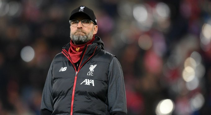 bet365's tweet photo. Premier League after 17 games:

49 - Liverpool
48
47
46 
45
44 - Arsenal's points doubled
43 - Everton + Man Utd added together
42
41
40 
39 - Leicester
38
37
36
35 - Man City
34
33
32
31
30
29 - Chelsea
28
27
26 - Tottenham https://t.co/c6ggDkGr4w