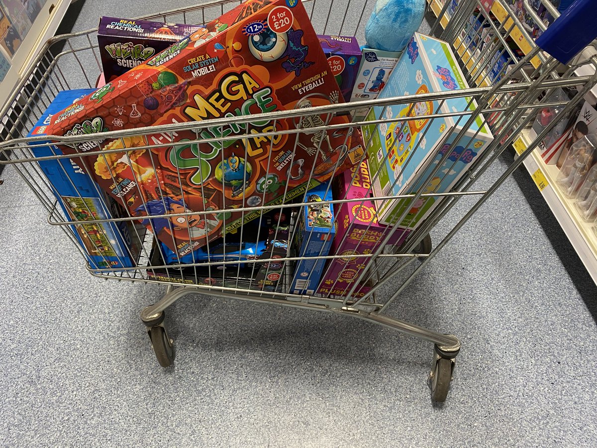 TweddleEng's tweet photo. We raised over £123 for #MissionChristmas and used that money to buy and donate presents for the charity. We had a cake sale and Owner Derek Tweddle cooked up a breakfast! @cfmradio https://t.co/rHhEOz9G1c
