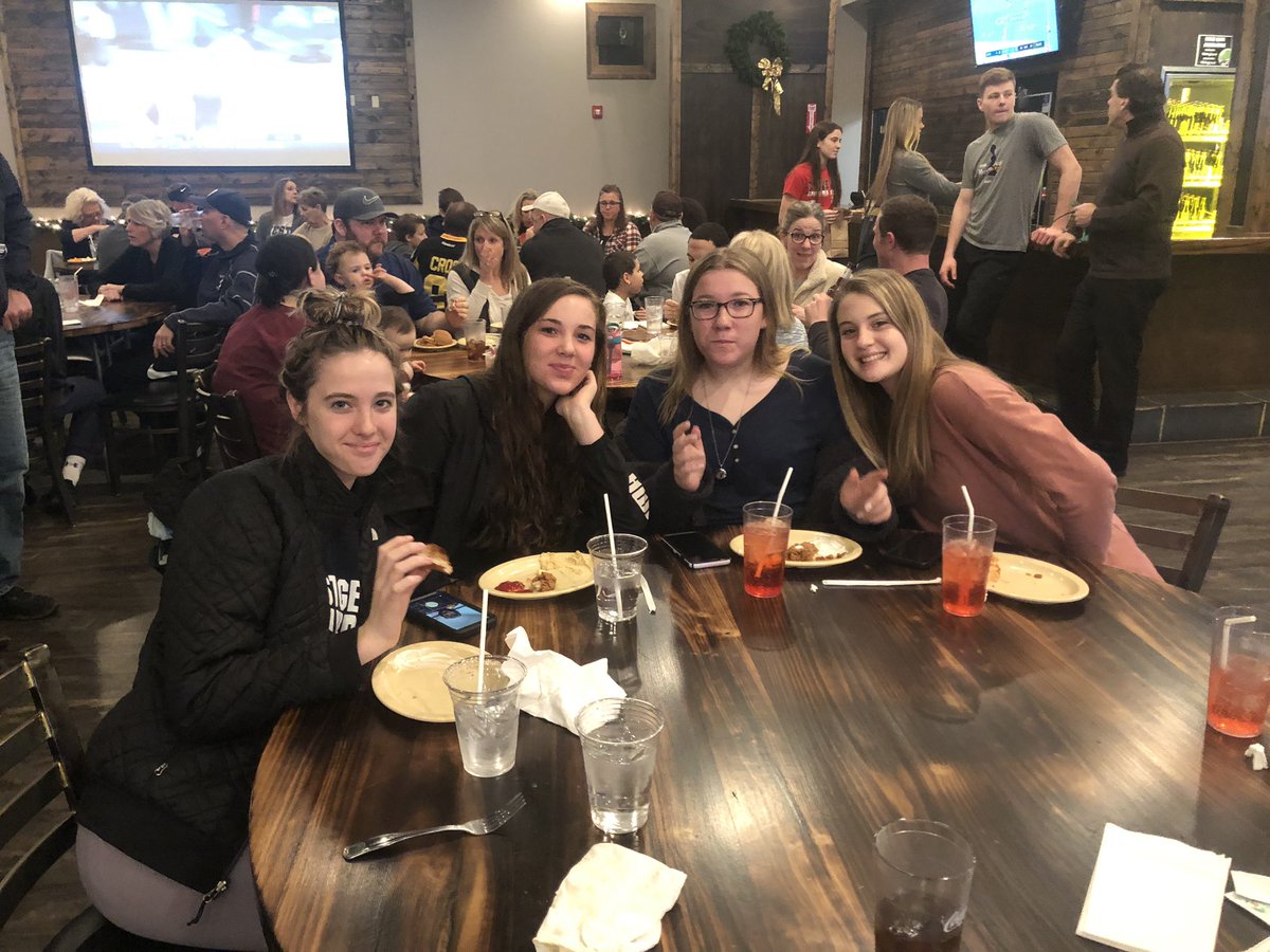 wggirlsbb's tweet photo. Our families and friends enjoying! https://t.co/sQNNH8H03O
