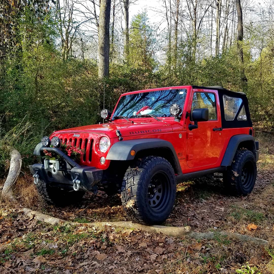 NC_Zero's tweet photo. #Christmas came early to 'Mary-Lou'. New Wheels and tires. @ToyoTires 285 70r 17s Open Country RT on #Tactik 17×9 4.75bs D-window steel wheels. #Jeep @Jeep #Jeeplife #ToyoTires #JKjeep #Wrangler #ZooCityJeepers #NClife #InfidelJeepers https://t.co/8rSnvikC5q