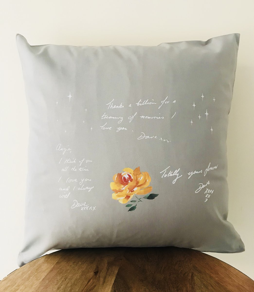 ExpressiveUk's tweet photo. Good evening @TheoPaphitis 
I’m Vicky and I work passionately with actual handwriting to create one of a kind keepsakes.  I'm aspiring to launch my website in 2020 to streamline order processing and productivity, and to increase product awareness #SBS 
#WOW winner #QueenOf winner https://t.co/IBvow5Rh4i