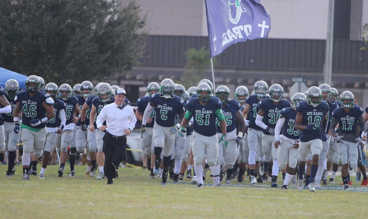 JimmyStorey4's tweet photo. Blessed to have received an offer for football at Ave Maria University!🔵⚪️🙏🏼🏈#GoGyrenes #DawgPound @AveMariaFBTL  @JoePattersonAMU @CoachVanHeusen https://t.co/4EeIjh4UPL