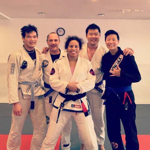 elee_panda's tweet photo. Funday Sunday open mat. 🙏 Thanks for the invite @jj_cw and for letting me train with you all. 💪🏼💙🥋 it’s always a good day when you start it on the mats. #jiujitsu #bjjlifestyle #bayjiujitsu
.
.
Now, time to watch everyone compete at #nogiworlds2019 https://t.co/CP3fcTCh5i https://t.co/6mRGS1lkA9