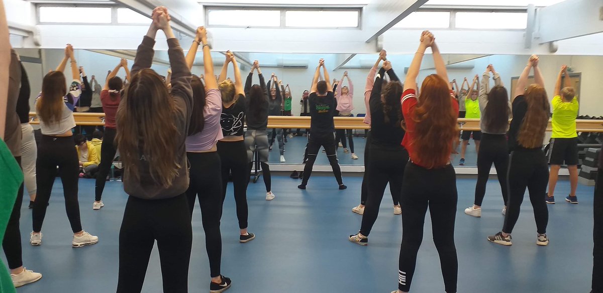 AlnessNS's tweet photo. Few shots from Fridays rehearsal our last rehearsal of the year. 
Such a brilliant reversal and a great way to end the year. 
🏴‍☠️🖤⚔️⚓️🧚🏻‍♂️ https://t.co/6lnVi5l5Cb