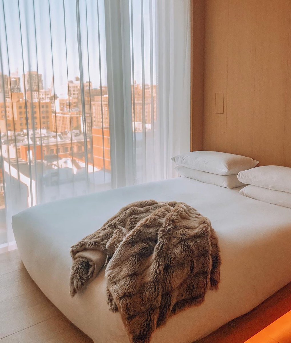 A sweet delight✨Enjoy NYE + an amazing stay at #PUBLIChotels Time to book this once-in-a-year package:
bit.ly/2PJYmT4