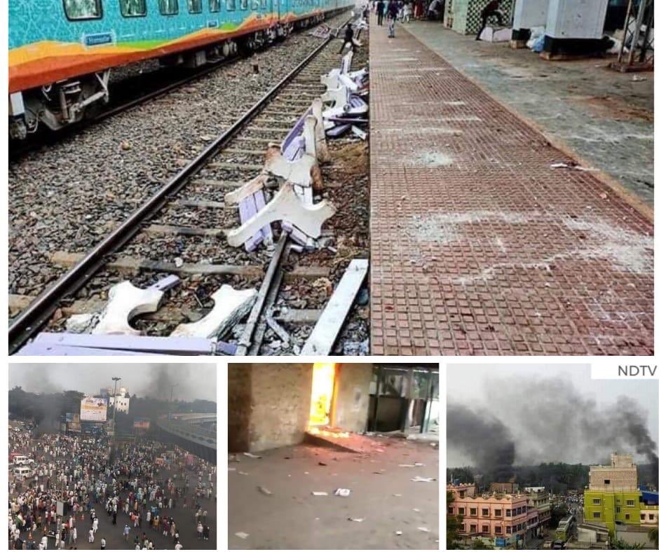 peaceforchange's tweet photo. Those celebrating decades old conspiracy driven vijay against Pakistan are on fire within.What goes around comes around.They are facing indigenously what they had been hatching for others.
Living in today,Pak is entering 2020 with myriad successes &amp; prosperity on the horizon, IA. https://t.co/WU56jvvdBR
