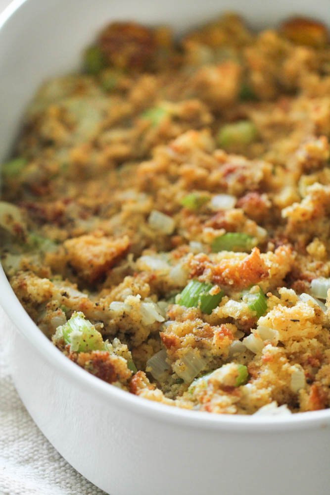 SixSistersStuff's tweet photo. Homemade Corn Bread Dressing makes a delicious, classic side dish for the holidays. Fresh corn bread gives this Thanksgiving staple so much flavor! https://t.co/SsEtWFGjka #sixsistersstuff #cornbread #homemadestuffing #homemadedressing #christmasdinner https://t.co/rXBKPJNwr9