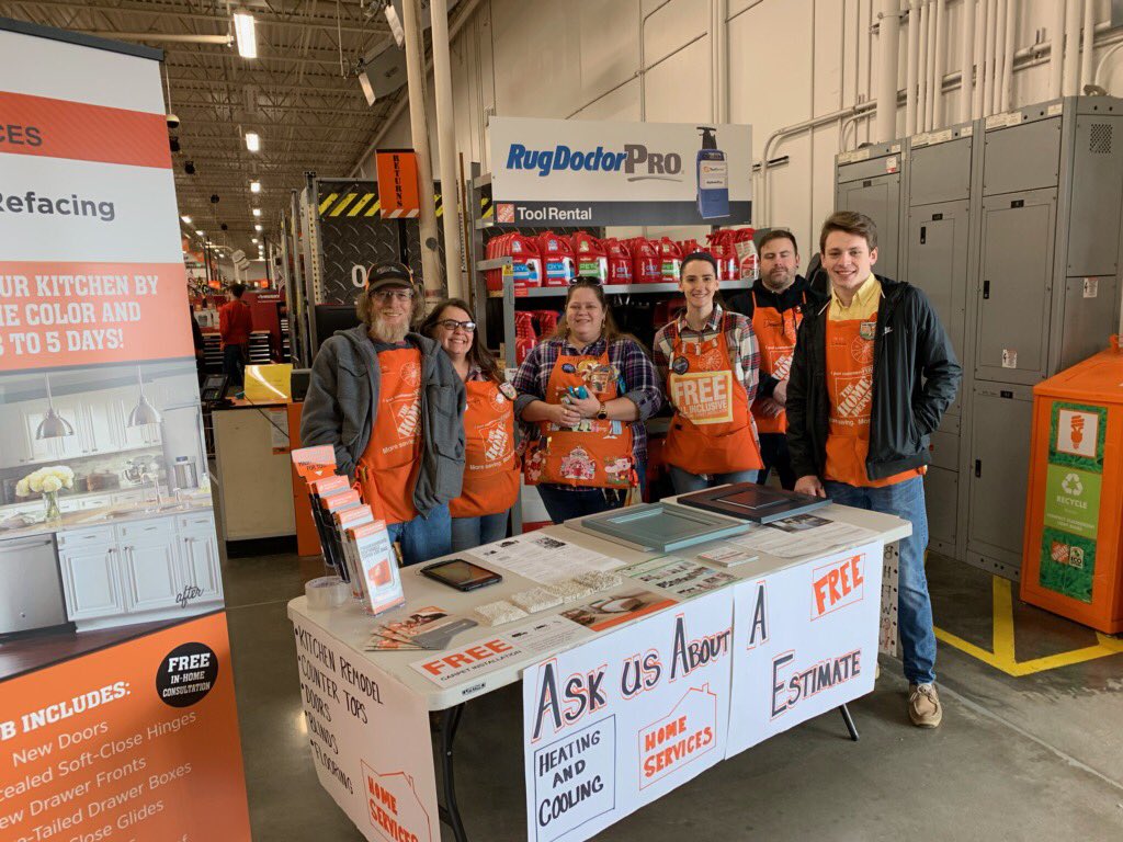 tailer_turner's tweet photo. Utilizing our Sunday services event to get some training I !!! #servicessunday @jody_delicato @spustelak @JoshuaStoneHD @wasme9 https://t.co/c9n6NSNnDU