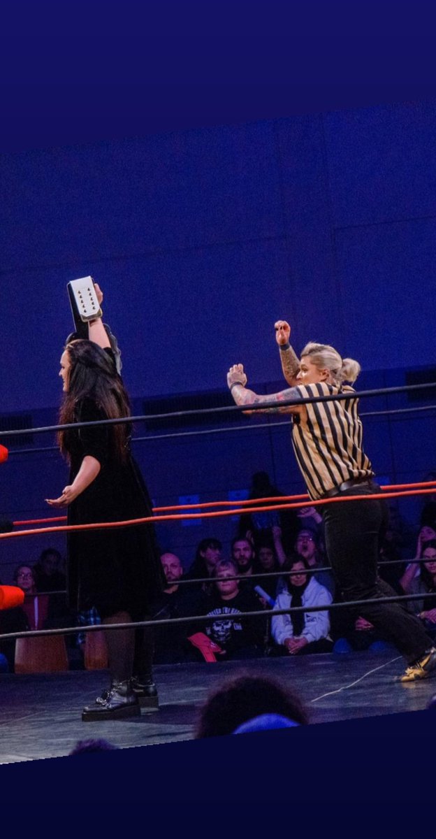 Jazzy_Gabert's tweet photo. I'm presenting you the women's championship of OWG Wrestling
May the best female competitor win and honour this championship till... I will take it away from you 👹
#owg #badwildbad #calmbach #germany #championship #wrestlingingermany #wrestling https://t.co/7RIFf6c0oM