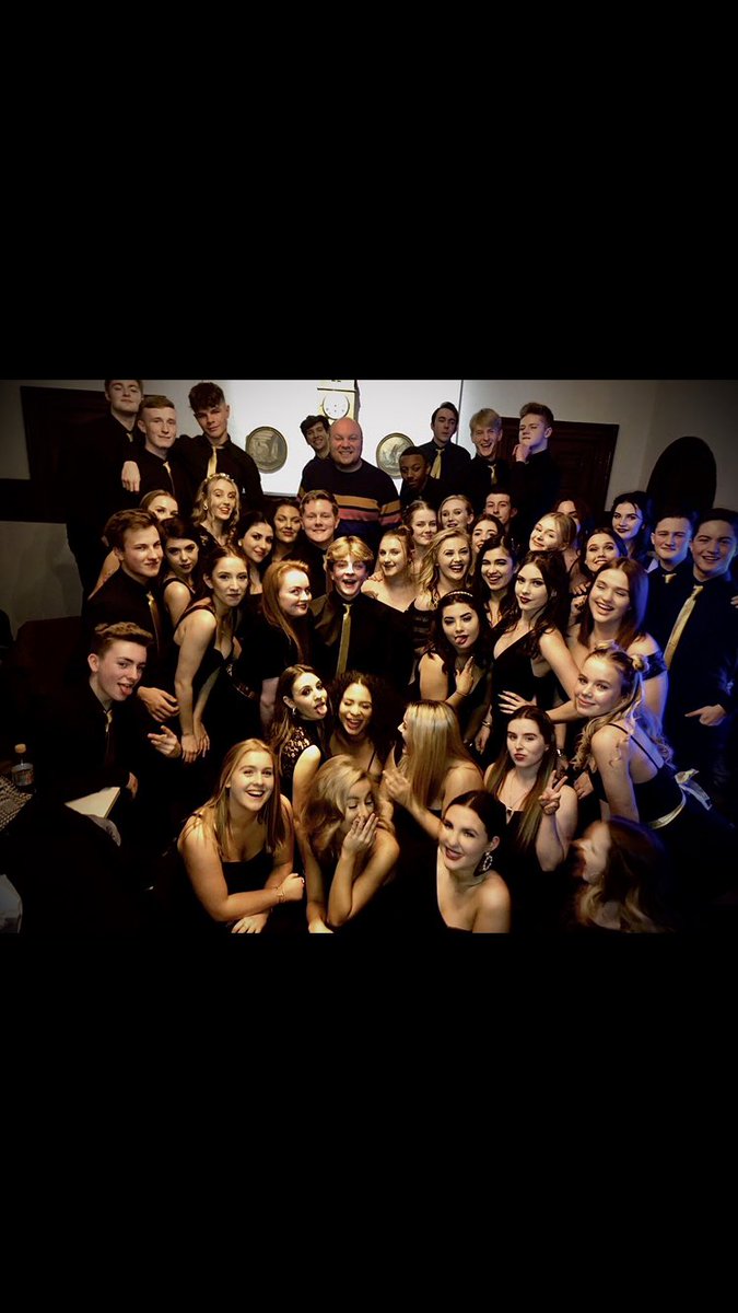 GScanes's tweet photo. 🎄Christmas At The Movies 2019 🎄 Can't believe I won't get to perform another Christmas show with these amazing people :( Thank you to the whole creative team @PQ_FTA for a magical night! What a great way to end the term! #Christmas #concert #performance https://t.co/3bEugGSUQp