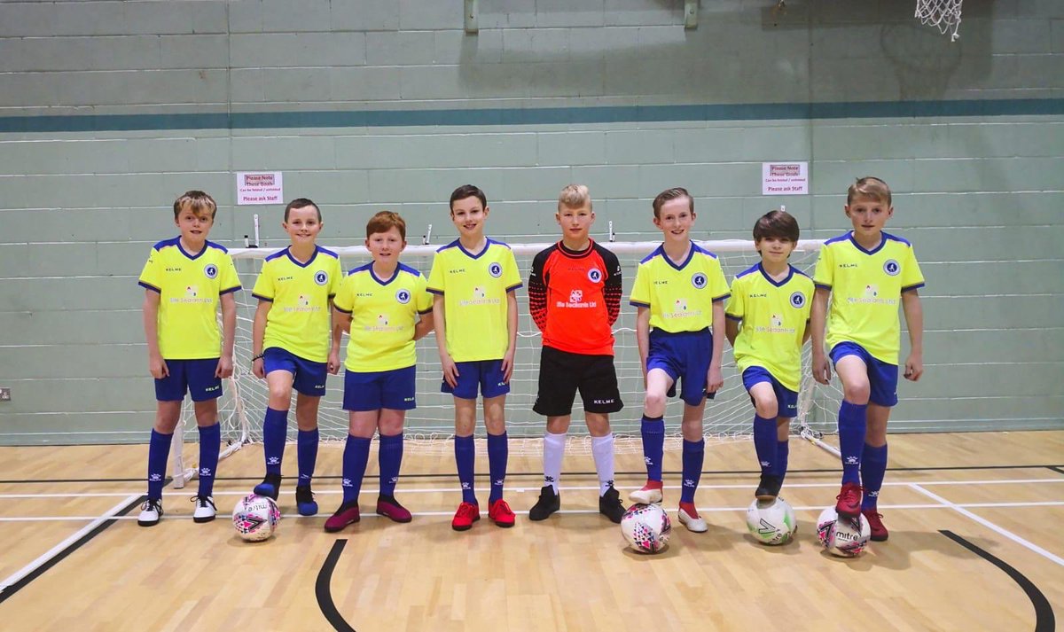 FutsalTorwood's tweet photo. Well done to all 08/09 players who represented Torwood Futsal 🆚 @GTFootballClub tonight. 

✅ Lots of outstanding technical skills on show and some great plays from both teams.

🔥 Keep up the great work guys !!! https://t.co/TEd0Gm2eis
