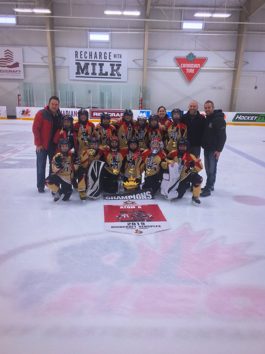 Sensplex's tweet photo. The Dynamites de Gatineau kick off #ChampionshipSunday with a impressive team win! Congratulations to your Atom A Champions! #GCGHComp19 https://t.co/i5ClxasQgW