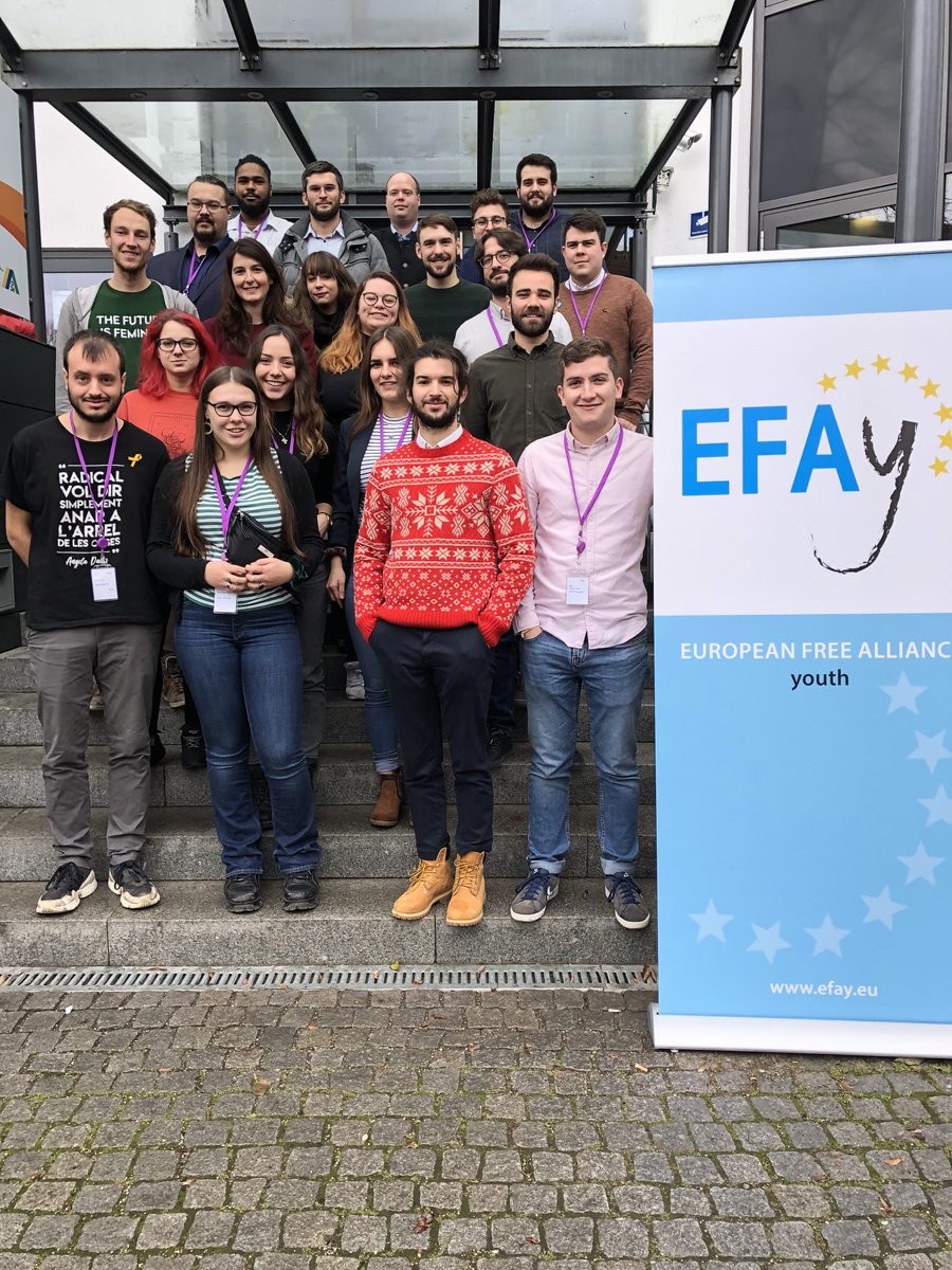 gazte's tweet photo. Asteburu honetan @EFA_Youth ko Batzar Orokorra burutu dugu Munichen. Bertan gure Batzorde berria onartu dugu, gure kide den @IriondoAndoni partaide izanik. Zorionak eman baita ere @YSINational ko @Valensercla ri, bera baita presidente berria. #europaberriasortzen https://t.co/iPA7ZcWSE0