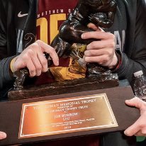 boredcracker's tweet photo. Joe Burrow doing his heisman run arounds wearing a Delly t shirt i love him so much https://t.co/499yW1yU45