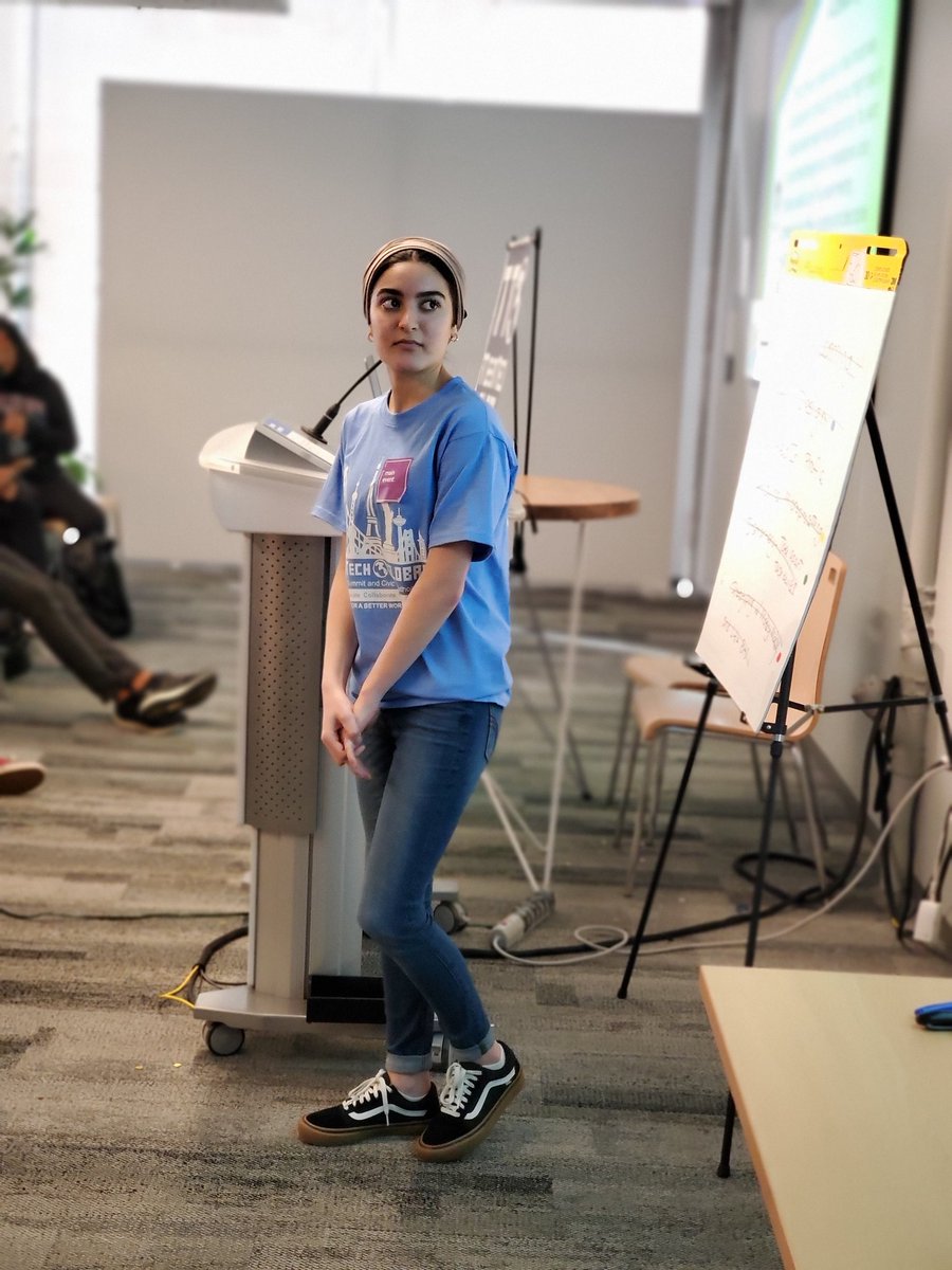 HarshaTtsf's tweet photo. TeenTechSF president Madheea Khan runs the LinkedIn Profile Building workshop at the 2019 TTSF Global Youth Summit!

@teentechsf #TTSFGYS https://t.co/6GjBOWmUOV