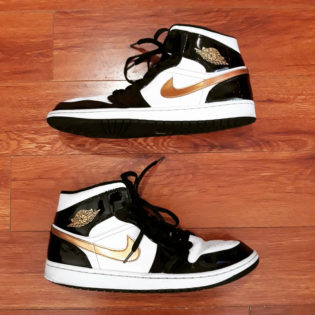 UberSneaker's tweet photo. Kicks of the day. #kicksoftheday 
Air Jordan "gold ones" white toe. What's on your feet today? https://t.co/p0cvmTV5W5