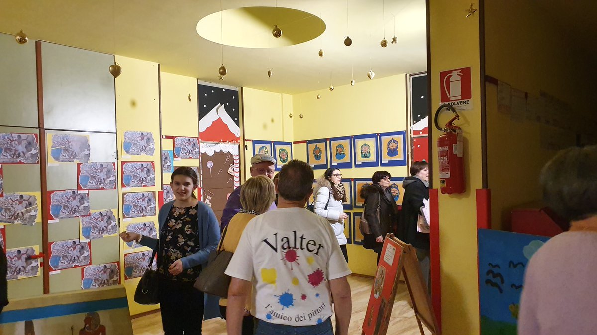 AnnaTomasso's tweet photo. @Ic_Viguzzolo Scuola dell'Infanzia di Viguzzolo.
"Si pArte dal corpo", mostra del progetto "Il mese dell'arte".
Un successo...di squadra. https://t.co/vC5gWVgZPN