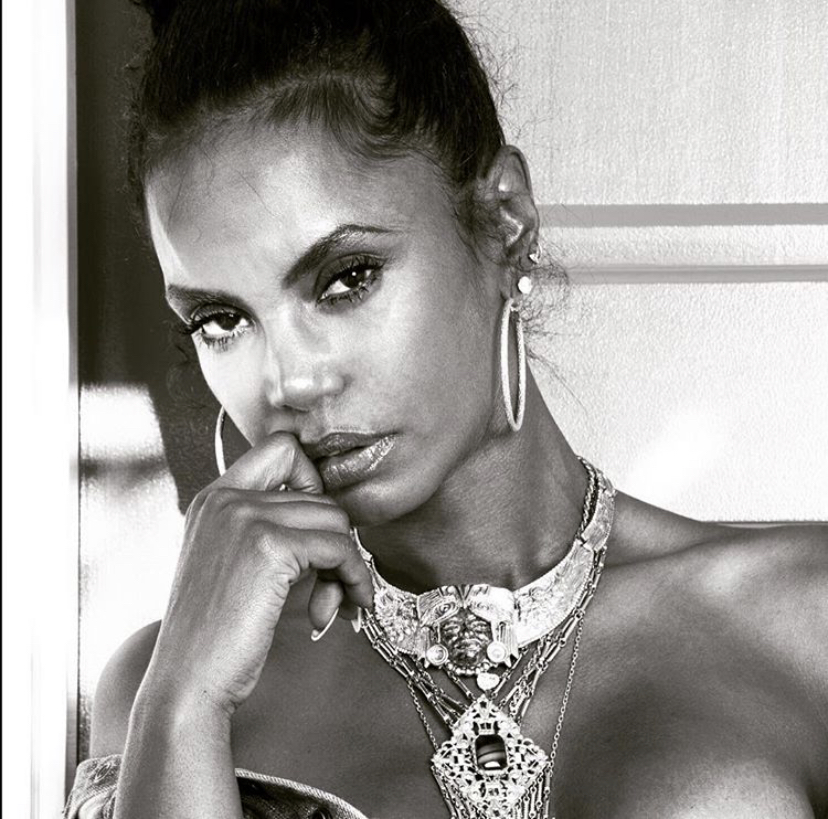 Happy Birthday to Kim Porter! She would have turned 49 today. Rest in Paradise, Queen. 