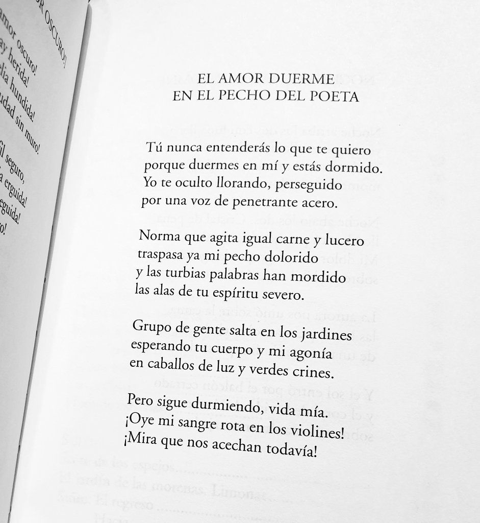 Carlos__Mayoral's tweet photo. En todo el siglo XX no hay muchos sonetos mejores que este que firma Federico García Lorca. https://t.co/jwYofwHJI1