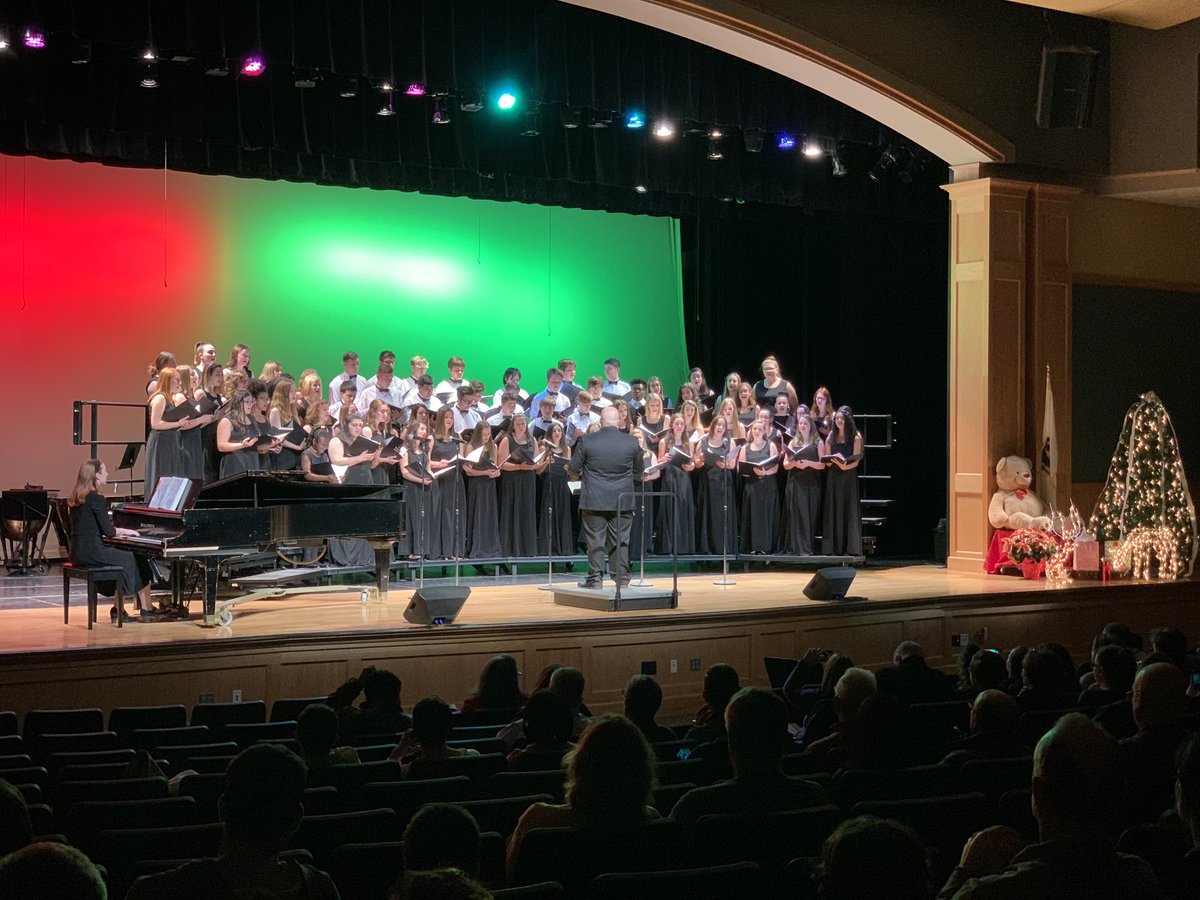 SBRHSMusic's tweet photo. ...and we’re underway with our Annual Vespers Concert with the SBRHS Concert Choir! https://t.co/11cab6tvqw