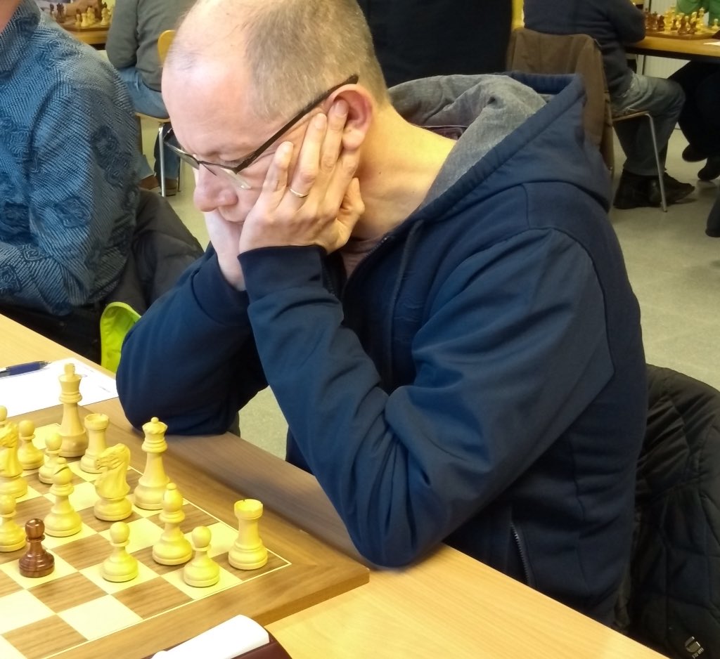 El MC Òscar Baños (<a href="/escacsfigueres/">Club Escacs Figueres</a>),brillant campió de Girona amb 8,5 de 9!Parals,Vilar i Pinsach, 3r, 4a i 5è completen el domini figuerenc