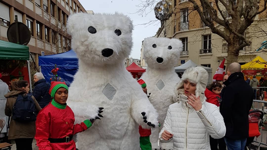 NMarguerat's tweet image. Superbe fête de Merry Christmas à #BoulogneBillancourt
Arrivée du Père Noël, attractions, manèges, concert, spectacle des enfants...les boulonnais, petits et grands, étaient ravis de leur journée
Félicitations organisateurs et aux conseillers de quartier pour cette belle journée