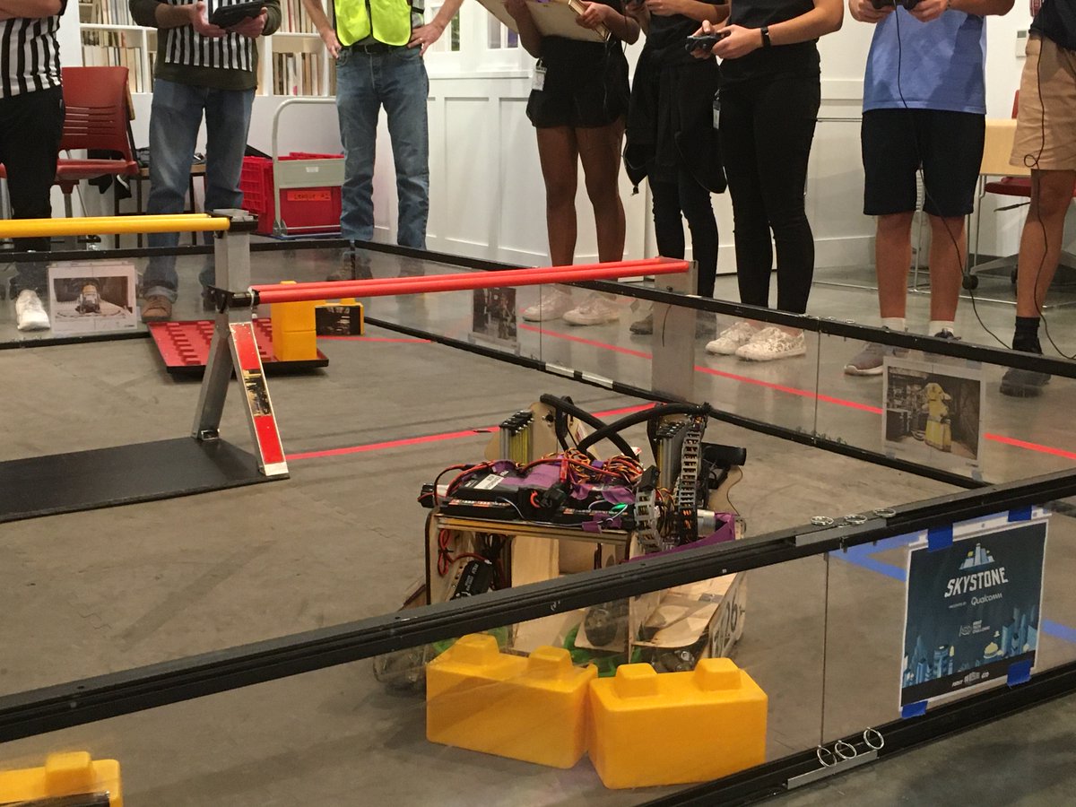 marlbotsFTC's tweet photo. We had an amazing meet 2 yesterday; we even managed to place 1st! We used what we learned in previous meets and scrimmages to stay organized and strategize with our alliance partners. All the teams were amazing and we can't wait for meet 3! #omgrobots #ftcrobotics #morethanrobots https://t.co/e3TwBNO5e5