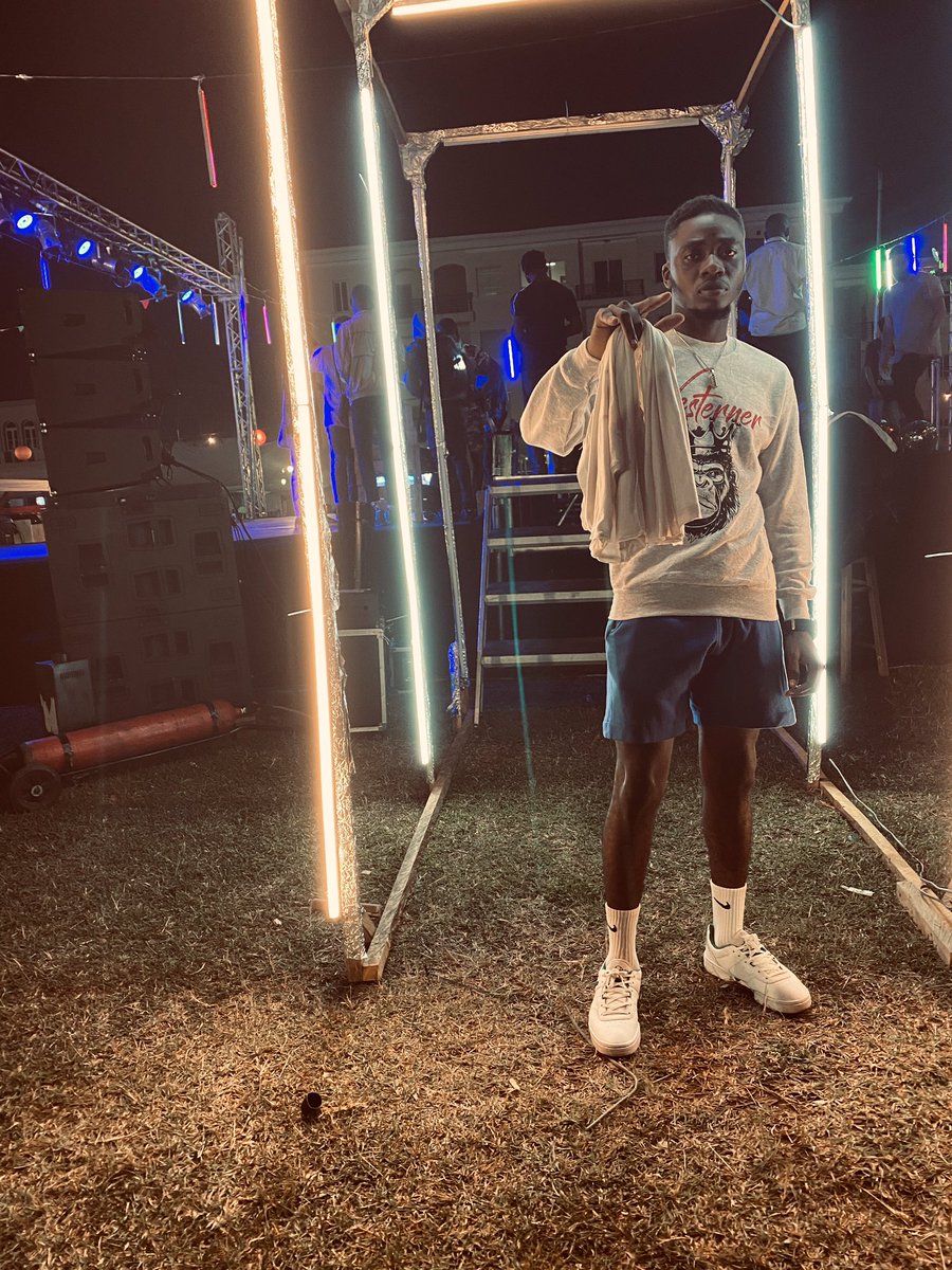 TheToluDaniels_'s tweet photo. Island Block Party; Pre Show Face!
Holla at me when you see me!
#thepartyanimal #westerner https://t.co/XCObWHkPXd