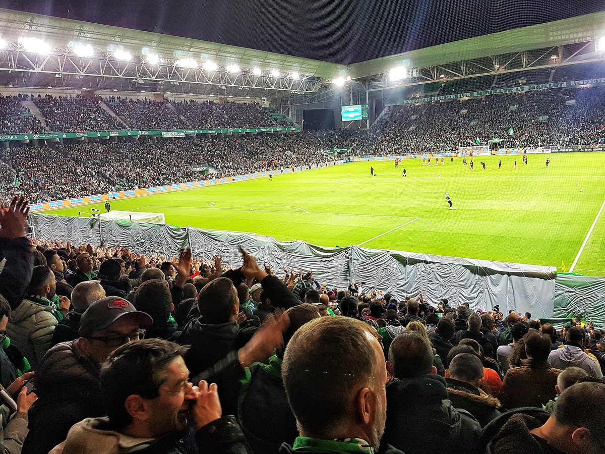 SE42_FR's tweet photo. #ASSEPSG Fierté Populaire 💚
#SE42 https://t.co/OnFfpofFX1