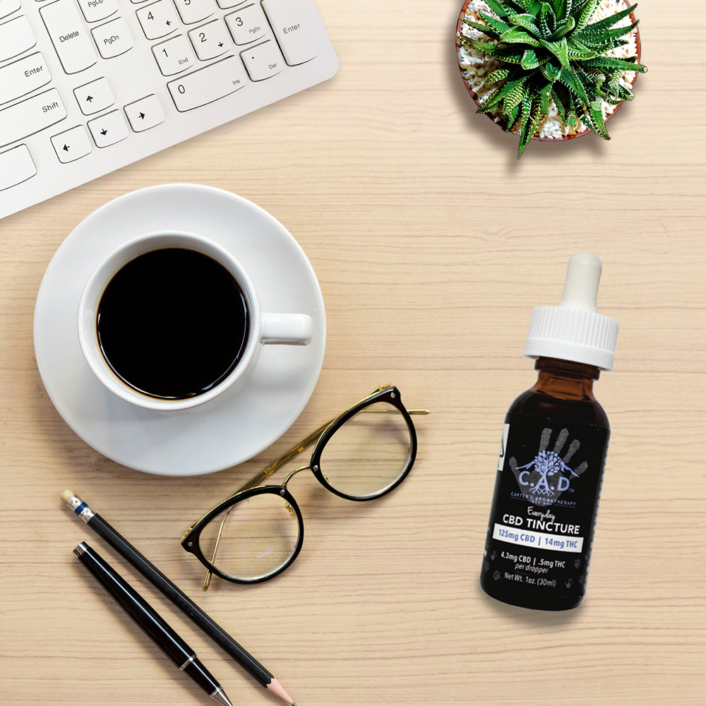 CAD4CBD's tweet photo. Happy Sunday Everyone! Have your tried our Everyday Tincture yet? Being our lowest-dosage tincture, it’s the perfect way to stay calm and focused! Make sure to check it out at a dispensary near you.
——
#CBD #THC #Tincture #CBDTincture #CaliforniaCBD #CBDHealth #CannabisCommunity https://t.co/mJEqOEG6uk