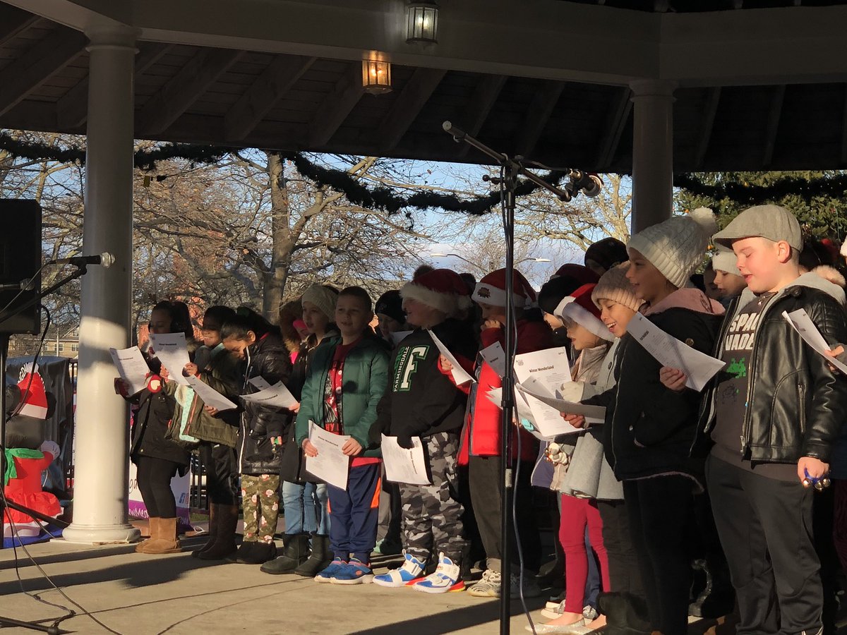 Rose Marvel tweet media