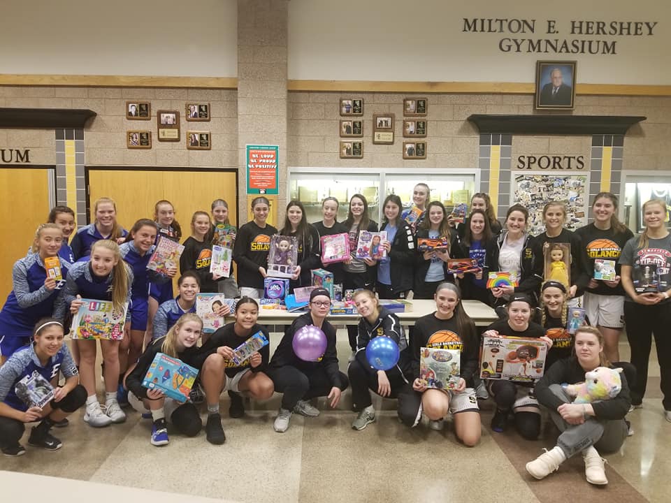 SolancoB's tweet photo. Solanco Toy Drive Collection was a HUGE success... Approximately 200 toys collected...thank you to the Solanco Community, and the Elizabethtown and the Ephrata GBB programs for partnering with us in our collection efforts.  
@JeffReinhart77  
@golden_mules 
@elcid133 
@CoachBru2 https://t.co/Of5XFTmu5K