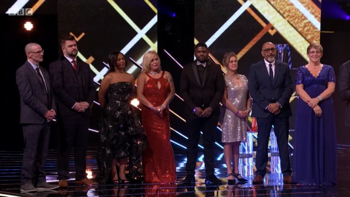 EnglandHockey's tweet image. 👍✅ A huge well done once again to Marcia Gurney-Champion of @Spencer_Hockey and @spencer_lynx

She is the @BBCLondonSport Unsung Hero of 2019!

She didn’t take home the main #SPOTY Unsung Hero Award tonight, but what an amazing job she’s done for the sport. 🏑😀