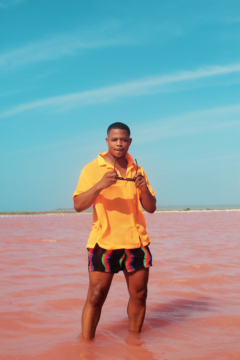 baecariss's tweet image. 