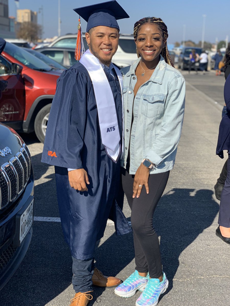 _netraaaa's tweet image. To my fiancé , you’re one step closer to the life you deserve. I’ve been with you every step of the way and I will be here until the very end. I couldn’t be more proud of you. ❤️💍 #UTSAGrad19