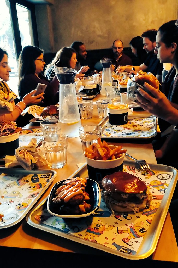 SKCwitter's tweet photo. This week's #foodie #foodporn is c/o @OriginalPattyM 🍔 #nuggz #odbfries n #burgers all round! We had an hour for lunch &amp; the #OPM team didn't disappoint. Fast efficient service &amp; food to die for! #YouGottaEatHereBRUM #LunchGoals #IRdoesDigbeth #TeamAwayDay #BrumHour @ThePAGuide https://t.co/CSbThoz4hz