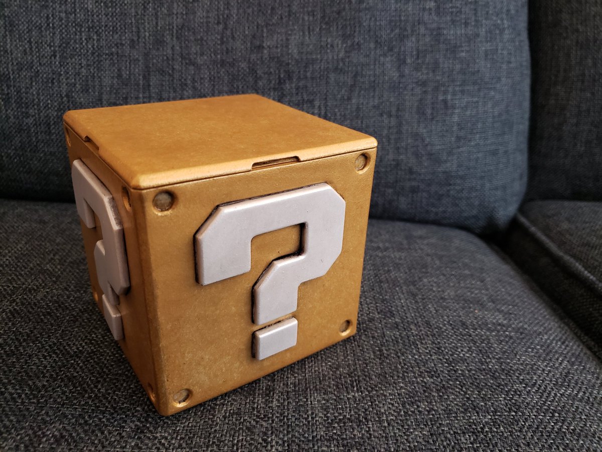 SadNarwhalProps's tweet photo. Needed a box to hold some stuff around the house, so I made one. Tried out some new painting techniques with this and I'm pretty happy with the results. 
#nintendo #mariobros #propshop #3Dprinting https://t.co/sUEHagrO48