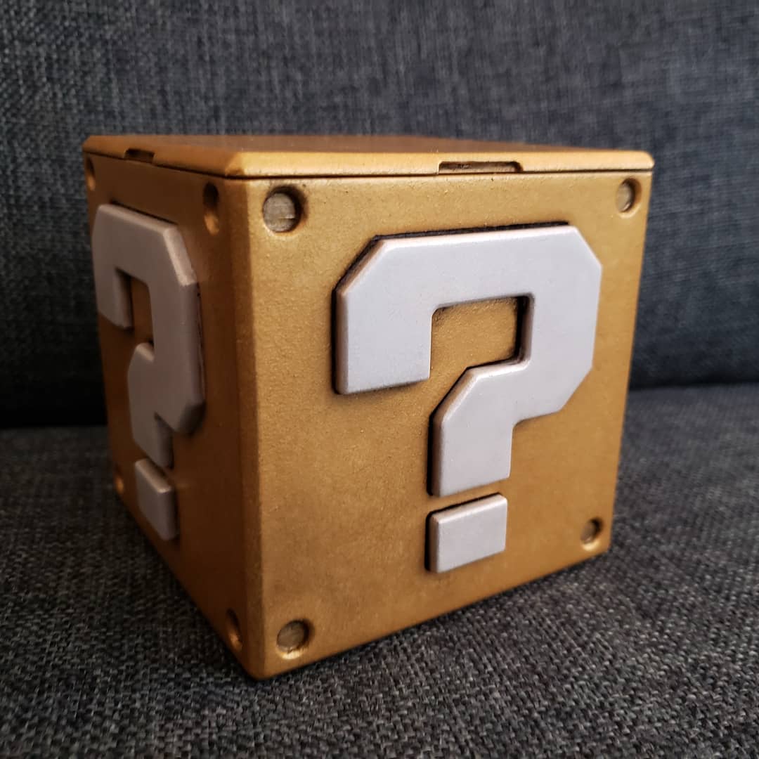 SadNarwhalProps's tweet photo. Needed a box to hold some stuff around the house, so I made one. Tried out some new painting techniques with this and I'm pretty happy with the results. 
#nintendo #mariobros #propshop #3Dprinting https://t.co/sUEHagrO48