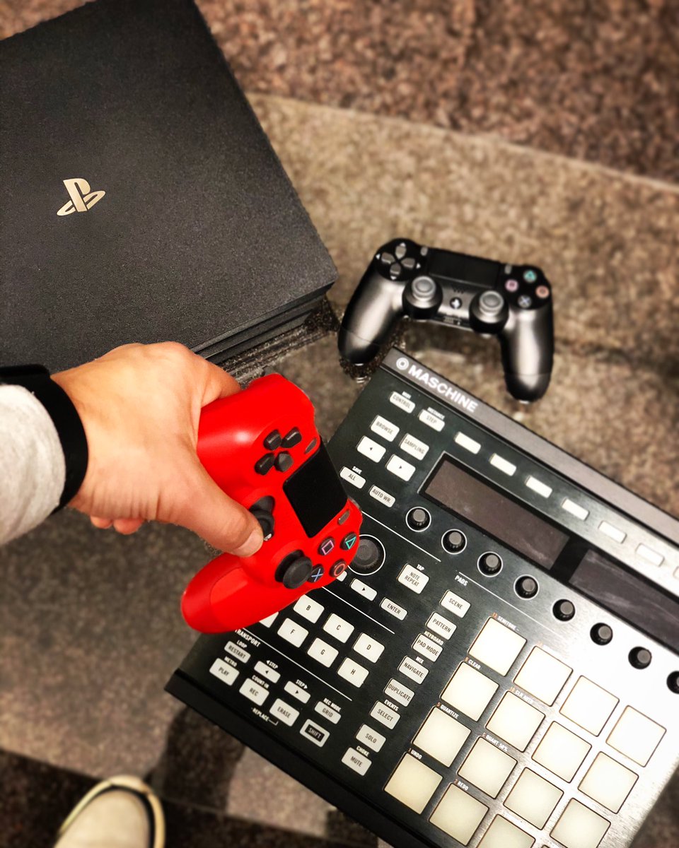 Who’s play dat game? #ps4 #beatmakers