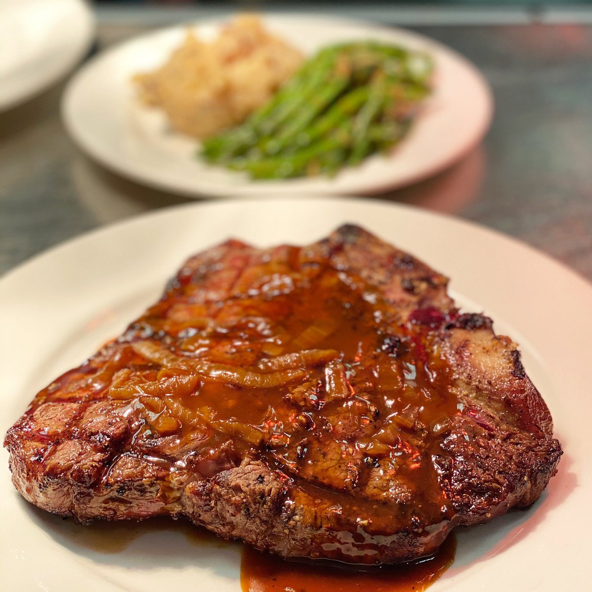 Wine Dive + Kitchen tweet media