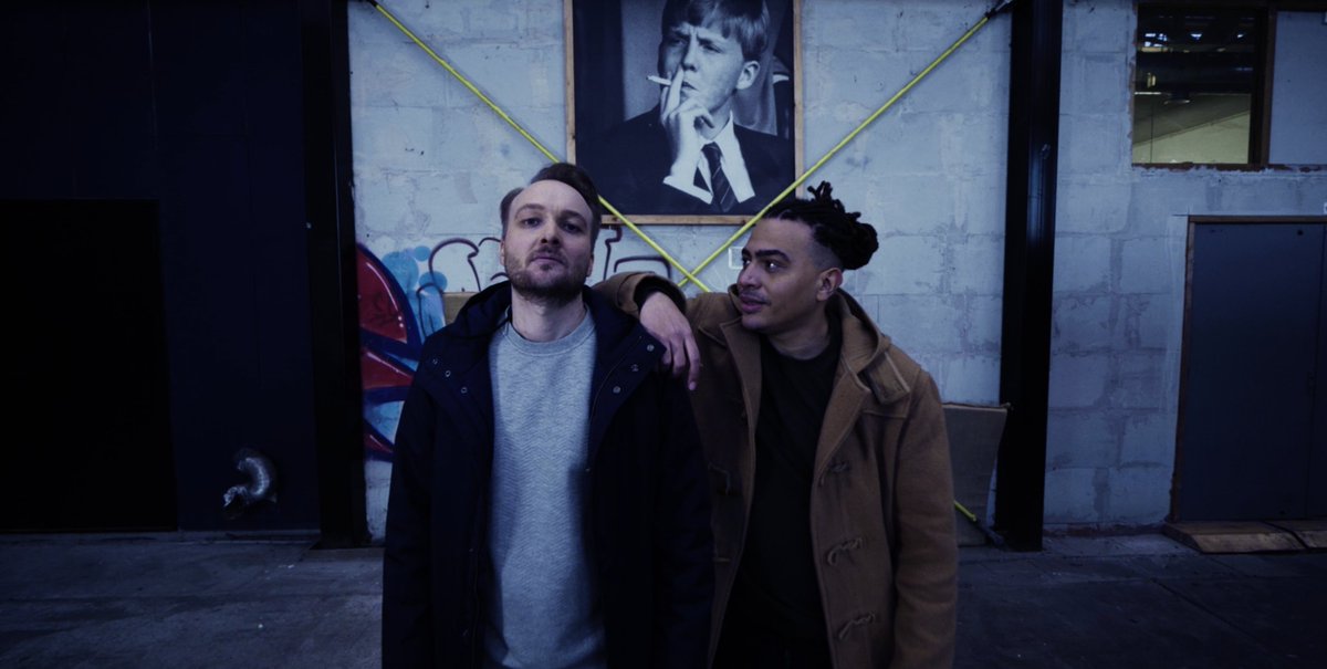 Zondag met Lubach ft. Fresku - Canon: bit.ly/zml-canon. #ZondagMetLubach <a href="/fresku040/">Fresku</a>